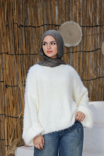 بلوفر  اوفر سايز  أبيض عاجي
