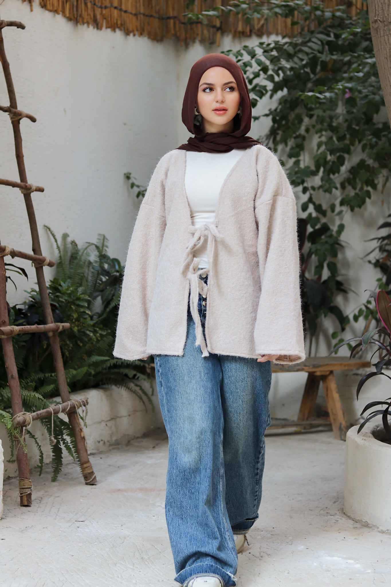 سترة هَيبة بني دافئ